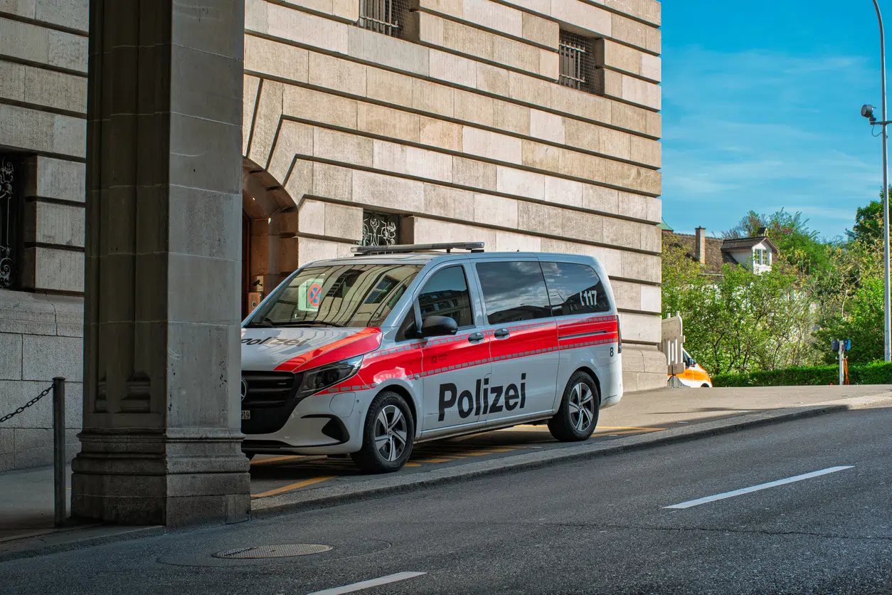 Police_DACH