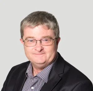 Kerry Knight Headshot Preview with light grey background