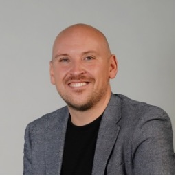 Simon Buckley joins as Sales Director Europe, LATAM & Asia