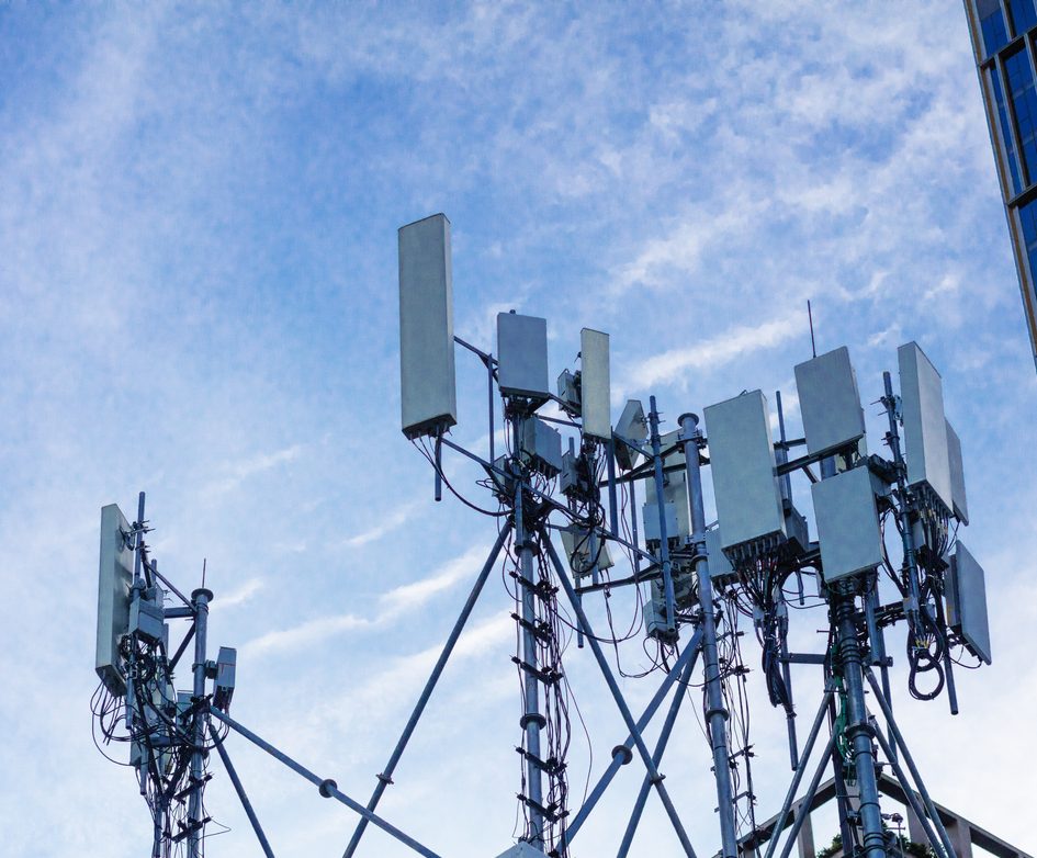 4G and 5G masts